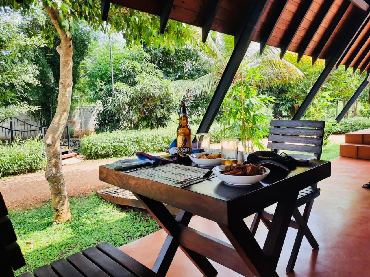 Lolu Village Resort 阿努拉德普勒 外观 照片